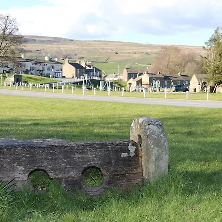 בית נופש Fernlea, Lovely Stone In The Yorkshire Dales *