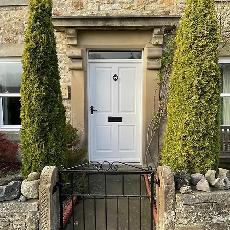 Fernlea, Lovely Stone In The Yorkshire Dales Holiday home Bainbridge